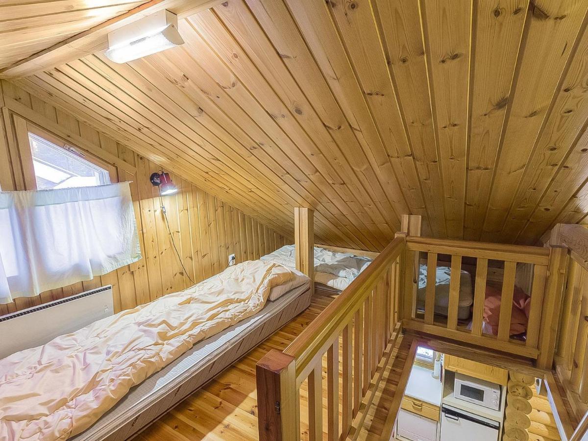 Äkäslompolo Holiday Home Yllaeksen Tunturihonkamaja A 1 By Interhome מראה חיצוני תמונה