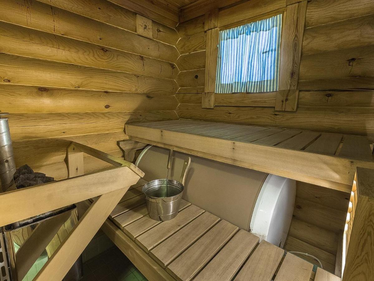 Äkäslompolo Holiday Home Yllaeksen Tunturihonkamaja A 1 By Interhome מראה חיצוני תמונה